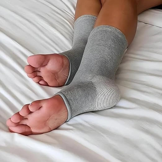 Bamboo Compression Pain Relief Socks  Buy 1 Get 1 Free.
